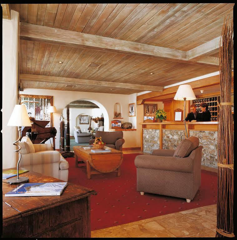 Grand Hotel Au Rond Point Des Pistes Courchevel Exterior foto